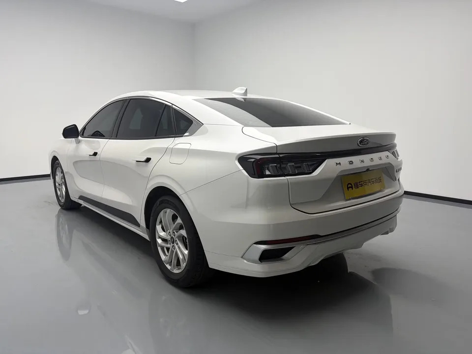 Ford Mondeo Mondeo 2023 EcoBoost 180 Comfort 2025 — thumbnail 2