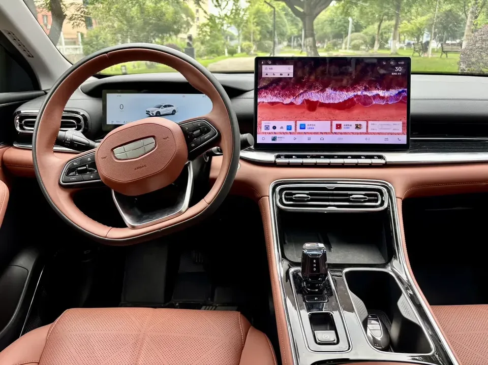 Geely Emgrand emgrand 2026 5th Generation 1.5T DCT Flagship Model 2025 — thumbnail 5