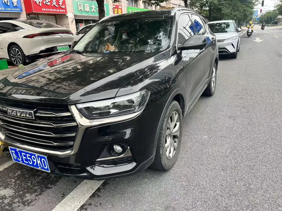 Haval H6 Haval H6 2021 National Trend Edition 1.5T Automatic Champion Edition 2022 — thumbnail 2