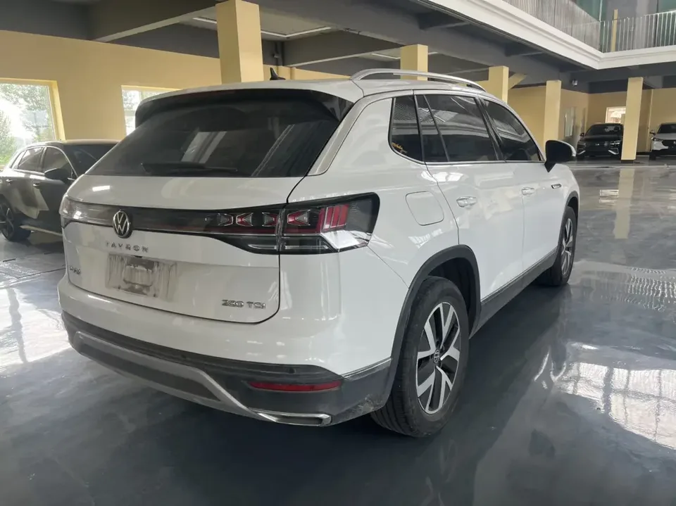 Volkswagen Tayron Tanyue 2023 280TSI 2WD Luxury Plus Advanced Edition 2022 — thumbnail 2