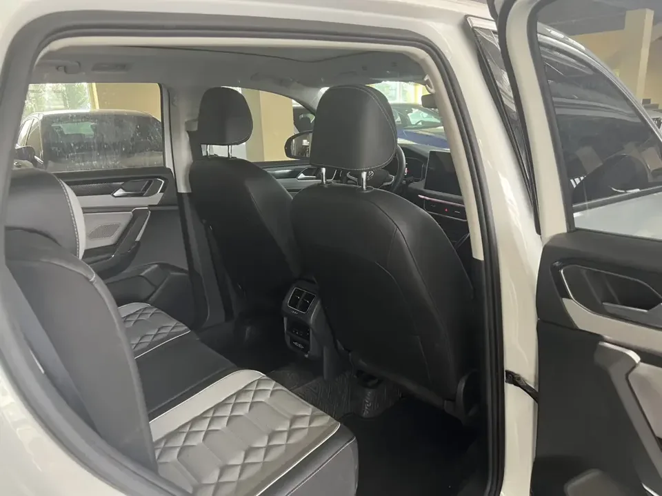 Volkswagen Tayron Tanyue 2023 280TSI 2WD Luxury Plus Advanced Edition 2022 — thumbnail 5