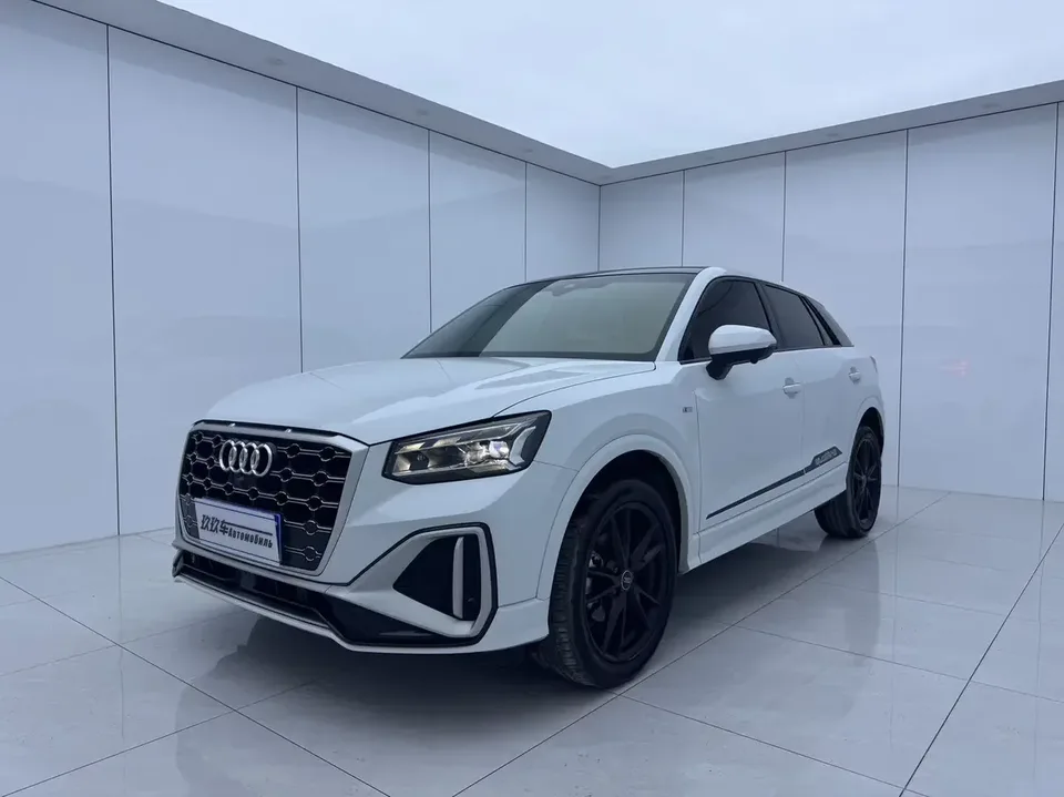 Audi Q2L Audi Q2L 2022 35 TFSI Progressive Dynamic 2022 — photo 1, buy with delivery to Moscow