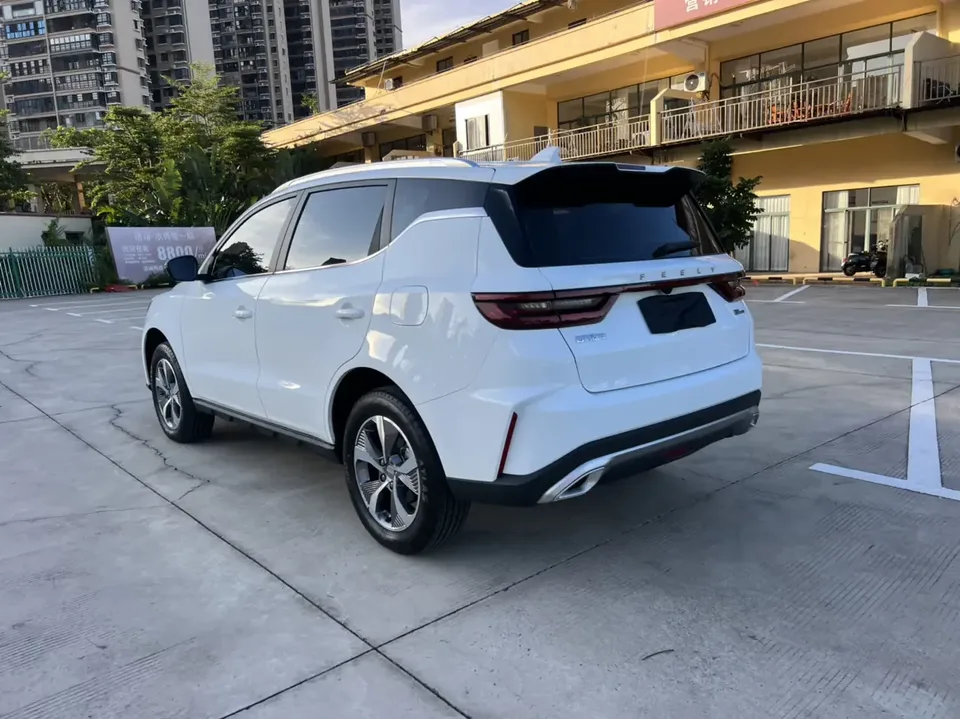 Geely Okavango Haoyue PRO 2024 1.5TD DCT vertical and horizontal + 2024 — thumbnail 2