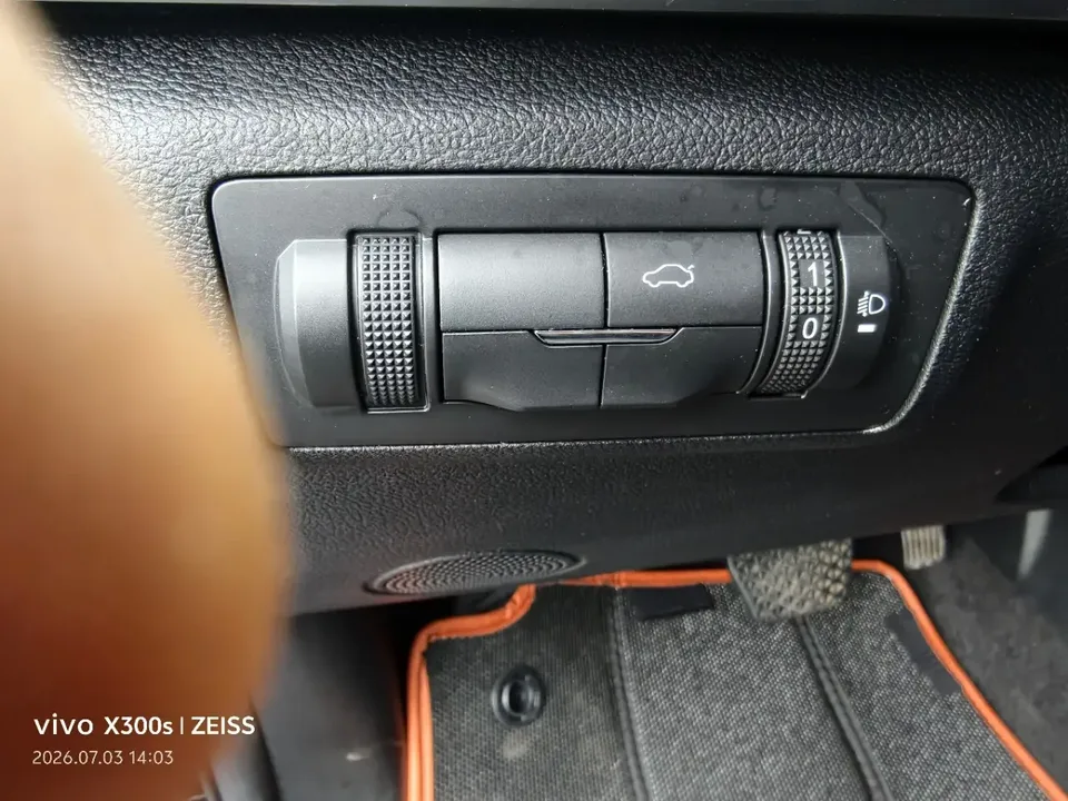 Chery Tiggo 8 Tiggo 8 2023 230TCI Automatic Advanced Edition 2023 — thumbnail 4