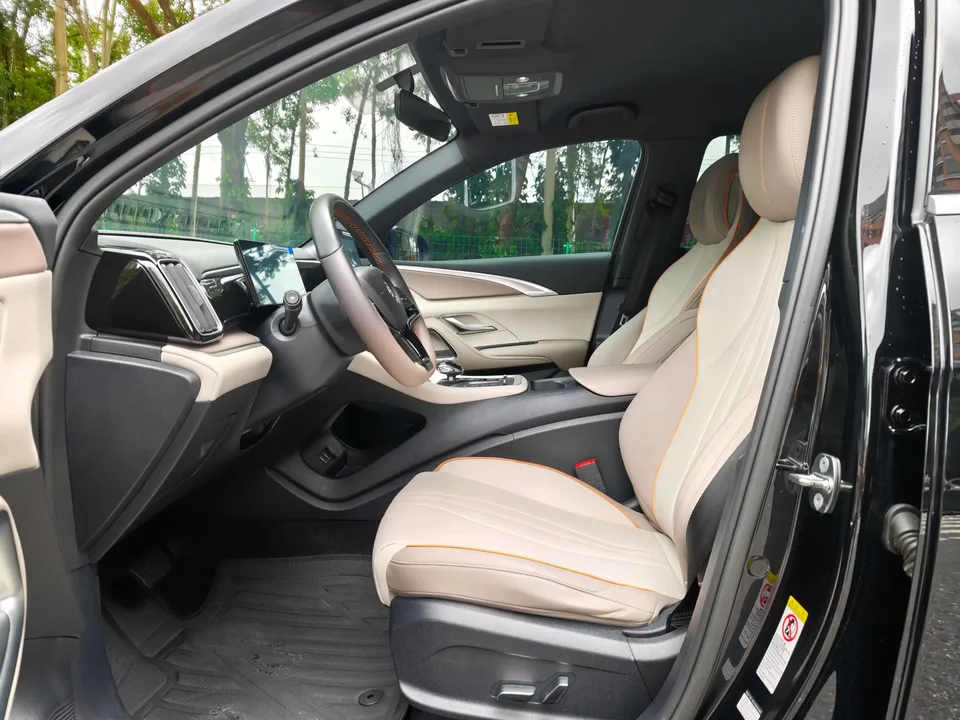 BYD Song Pro DM Song Pro DM 2024 DM-i Honor Edition 71km Pilot Edition 2024 — миниатюра 5
