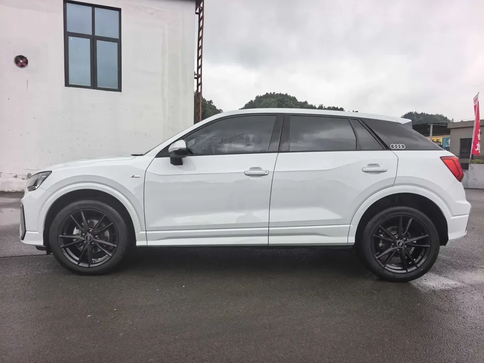 Audi Q2L Audi Q2L 2022 35 TFSI Progressive Dynamic 2022 — thumbnail 4