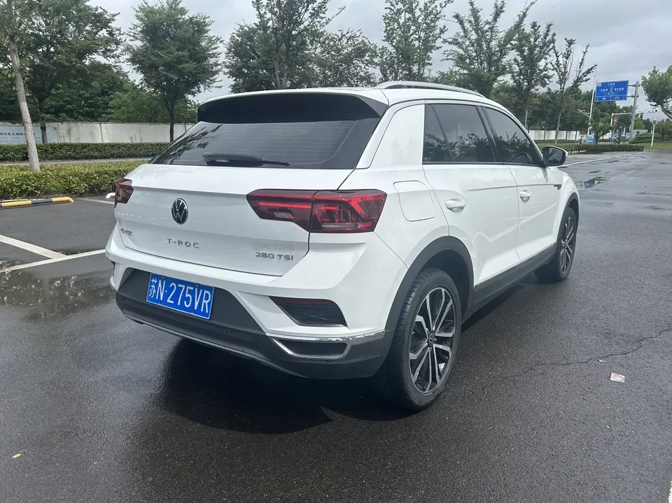 Volkswagen T-Roc TANG 2022 280TSI DSG 2WD Comfort PLUS 2022 — thumbnail 2