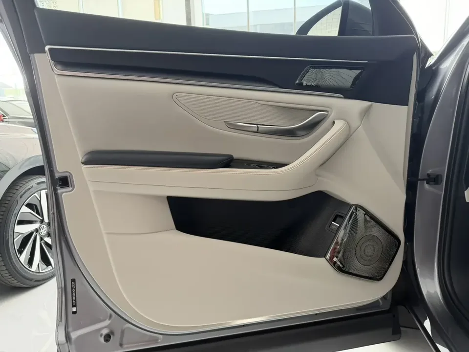 BYD Song PLUS DM Song PLUS DM 2021 DM-i 110KM 2WD Flagship 2023 — thumbnail 4