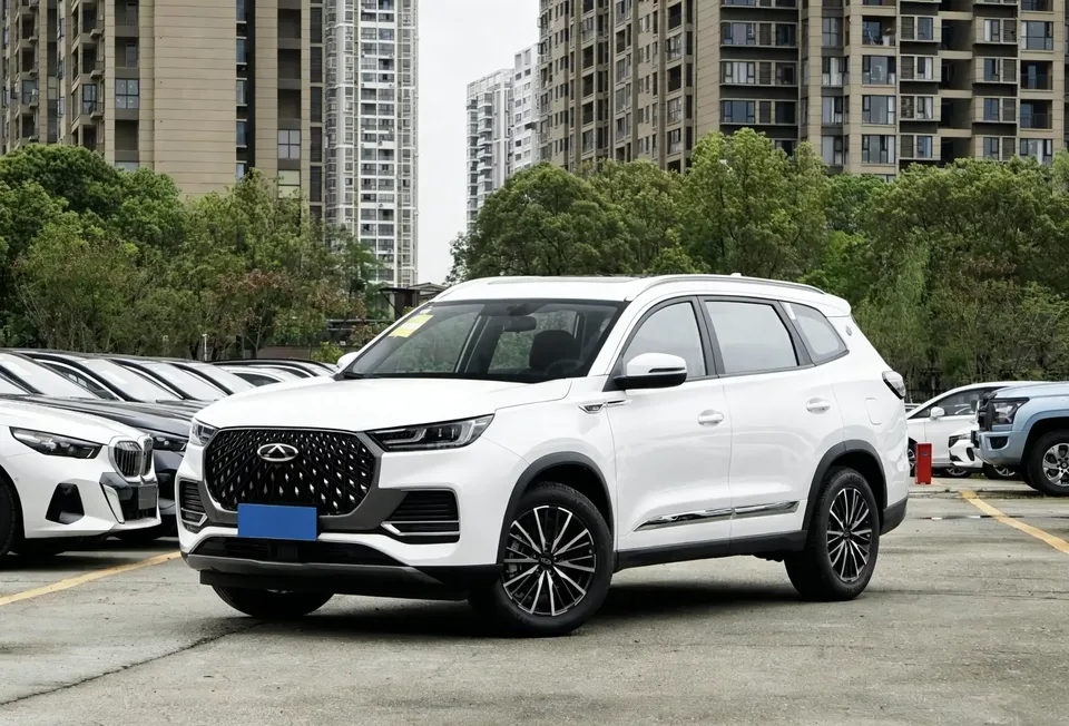 Chery Tiggo 8 PLUS Tiggo 8 PLUS 2024 Champion Edition Kunpeng 290TGDI DCT Haoyue Edition 5 Seaters 2024 — photo 1, buy with delivery to Moscow