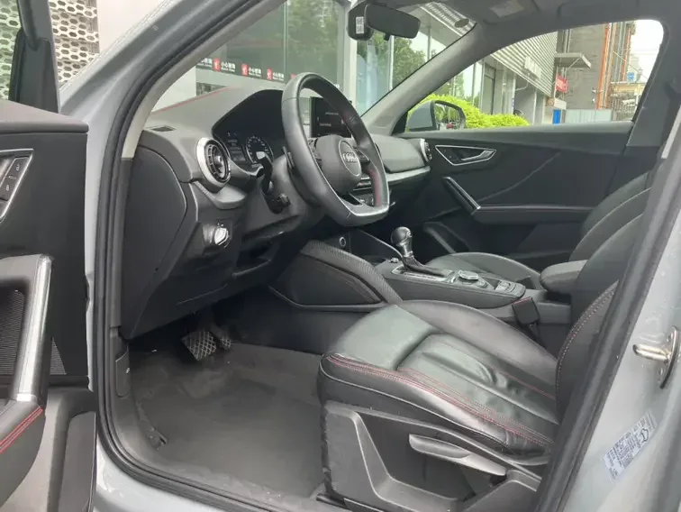 Audi Q2L Audi Q2L 2022 35 TFSI Progressive Dynamic 2023 — thumbnail 5