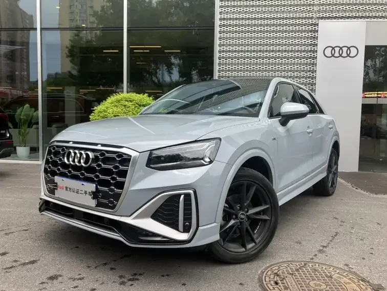 Audi Q2L Audi Q2L 2022 35 TFSI Progressive Dynamic 2023 — photo 1, buy with delivery to Moscow