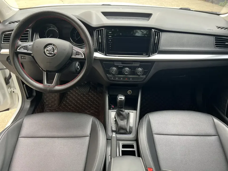 Skoda Comek Comek 2022 1.5L Automatic Comfort Edition 2022 — thumbnail 4