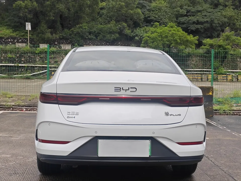 BYD Qin PLUS DM Qin PLUS DM 2025 DM-i 55KM Intelligent Driving Edition Leading Edition 2025 — thumbnail 2