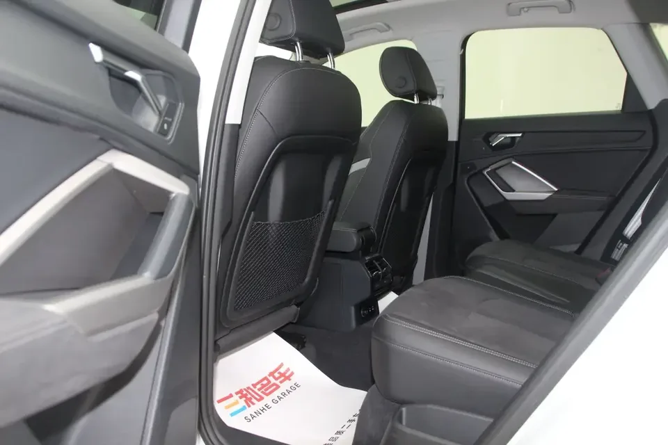 Audi Q3 Audi Q3 2022 35 TFSI Progressive Dynamic 2022 — миниатюра 4