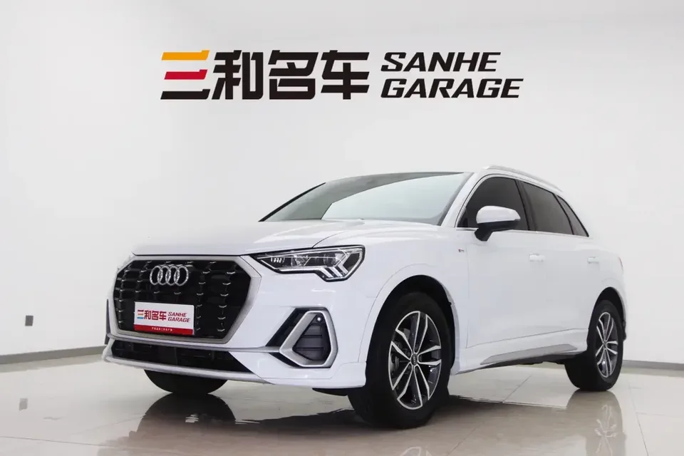 Audi Q3 Audi Q3 2022 35 TFSI Progressive Dynamic 2022 — photo 1, buy with delivery to Moscow