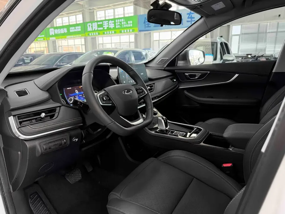 Chery Tiggo 8 Tiggo 8 2022 1.5TCI Automatic Special Edition 7 Seaters 2022 — thumbnail 5