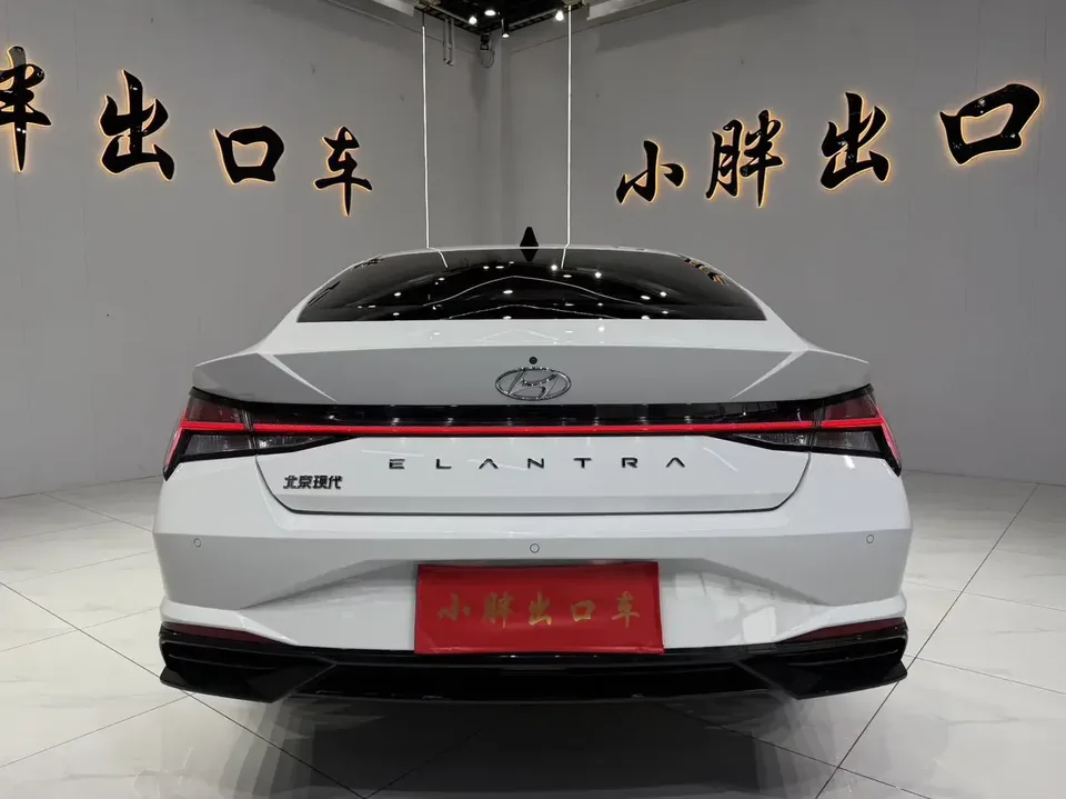 Hyundai Elantra Elantra 2022 1.5L CVT LUX Premium Edition 2023 — thumbnail 2