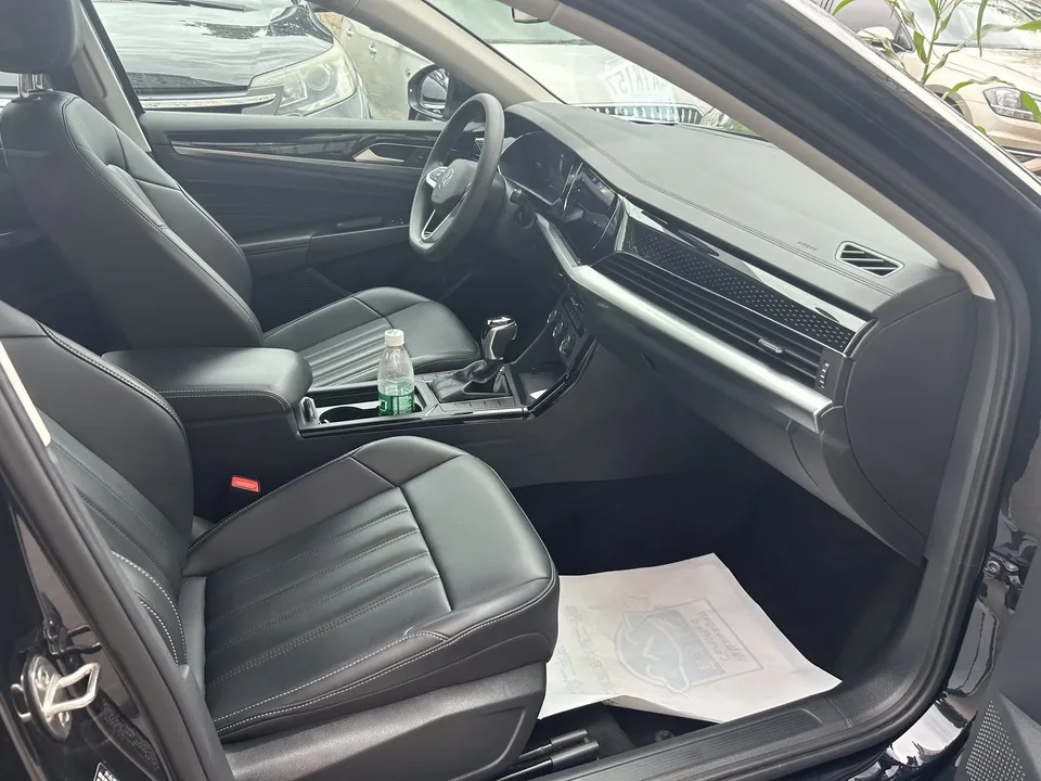 Volkswagen Passat Passat 2024 280TSI Business Edition 2024 — thumbnail 2