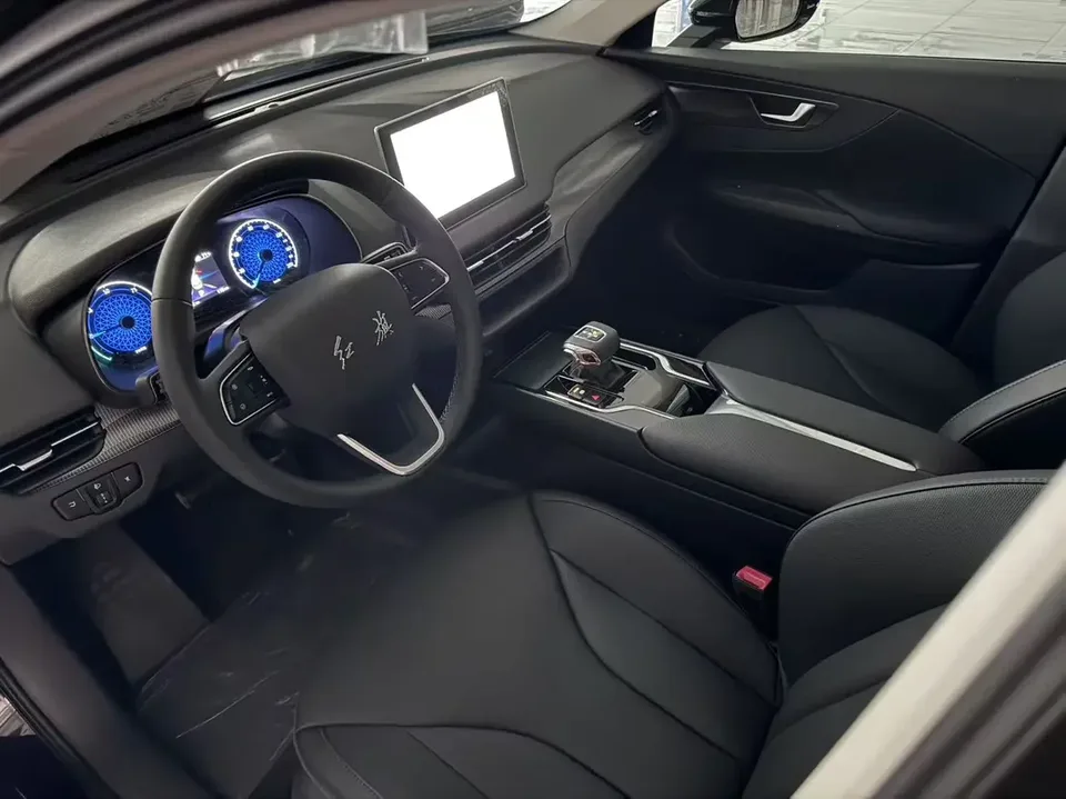 Hongqi E-QM5 Hongqi E-QM5 2022 Charging 431km LeXiang Edition 5-seater 2023 — thumbnail 3