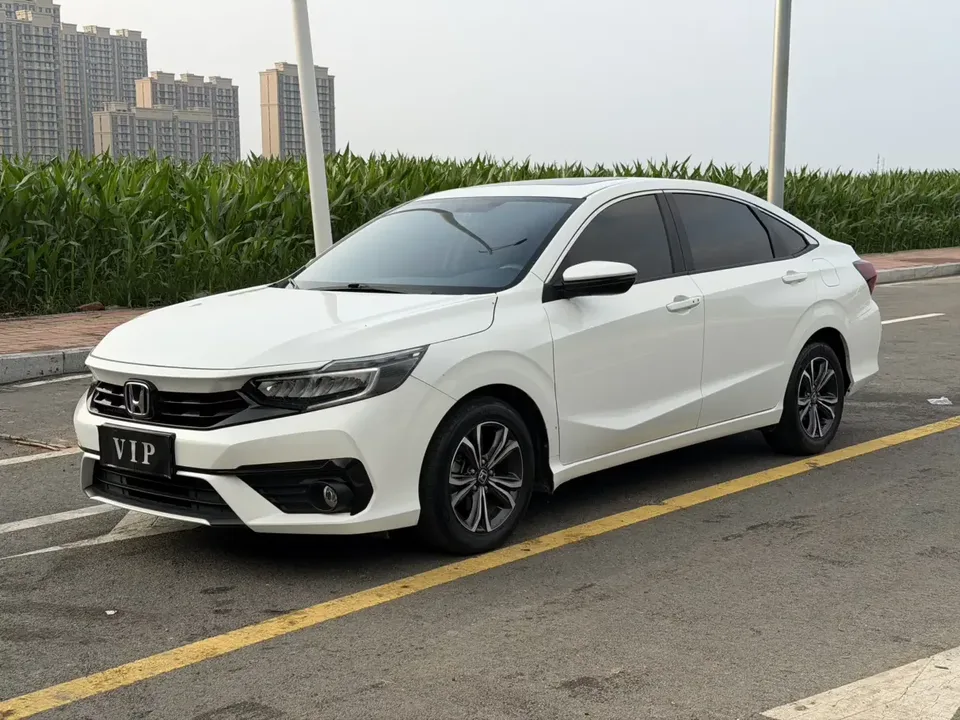 Honda Enjoy domain enjoy domain 2022 180Turbo CVT Comfort Edition 2023 — photo 1, buy with delivery to Moscow