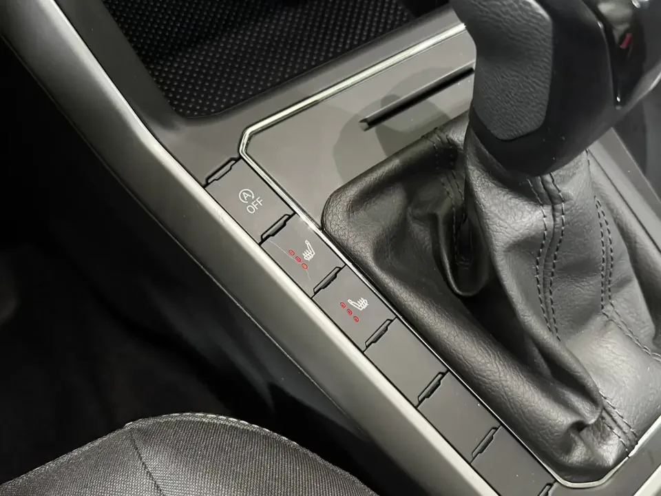 Volkswagen Polo Polo 2021 Plus 1.5L Automatic Panoramic Enjoyment Edition 2022 — thumbnail 4