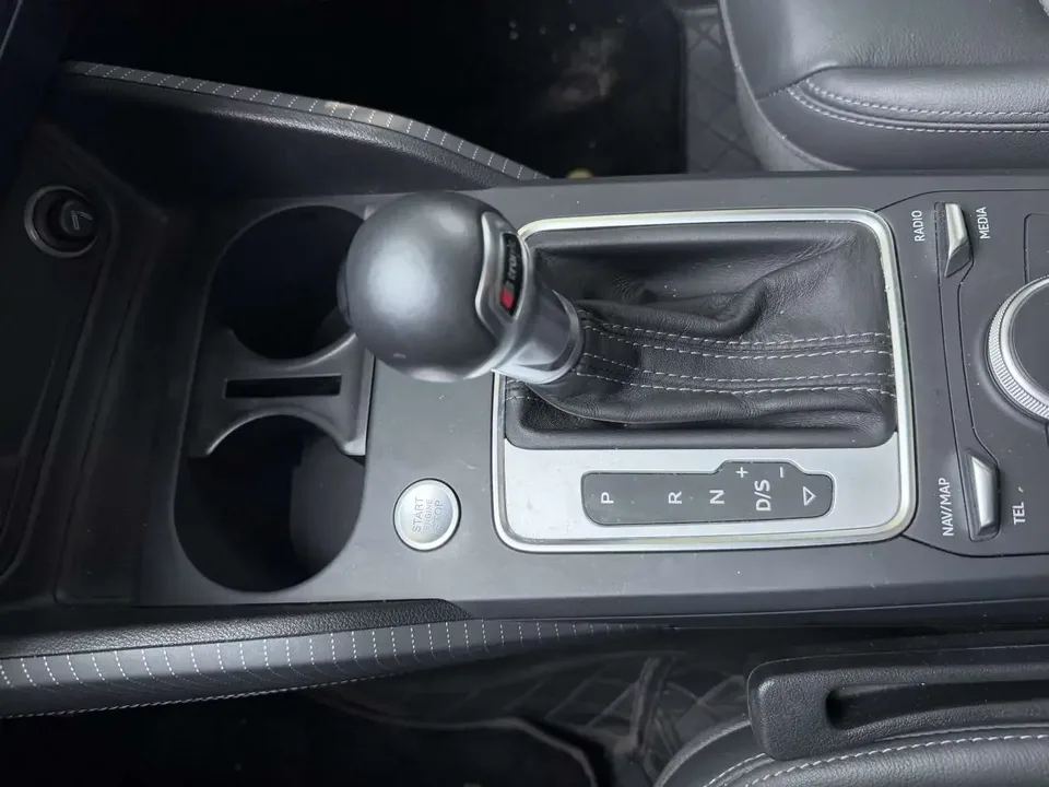 Audi Q2L Audi Q2L 2022 35 TFSI Stylish and Elegant 2023 — thumbnail 4