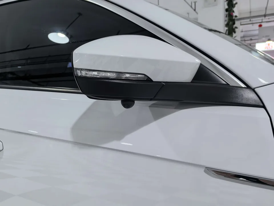 Volkswagen T-Roc TANG 2022 280TSI DSG 2WD R-Line Pro PLUS 2022 — thumbnail 3