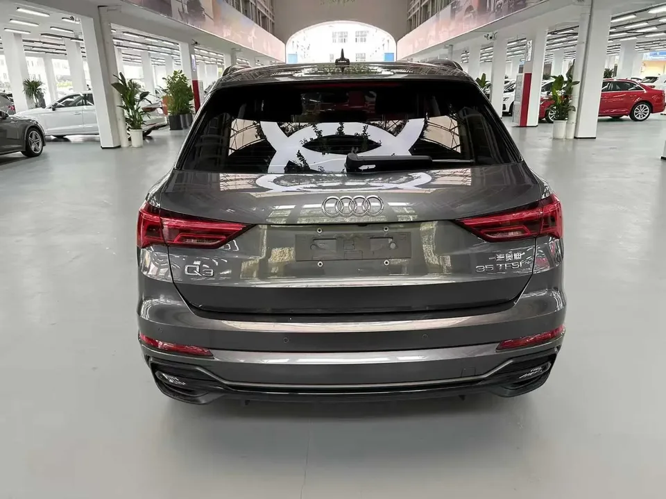 Audi Q3 Audi Q3 2023 35 TFSI Stylish Dynamic 2023 — thumbnail 2