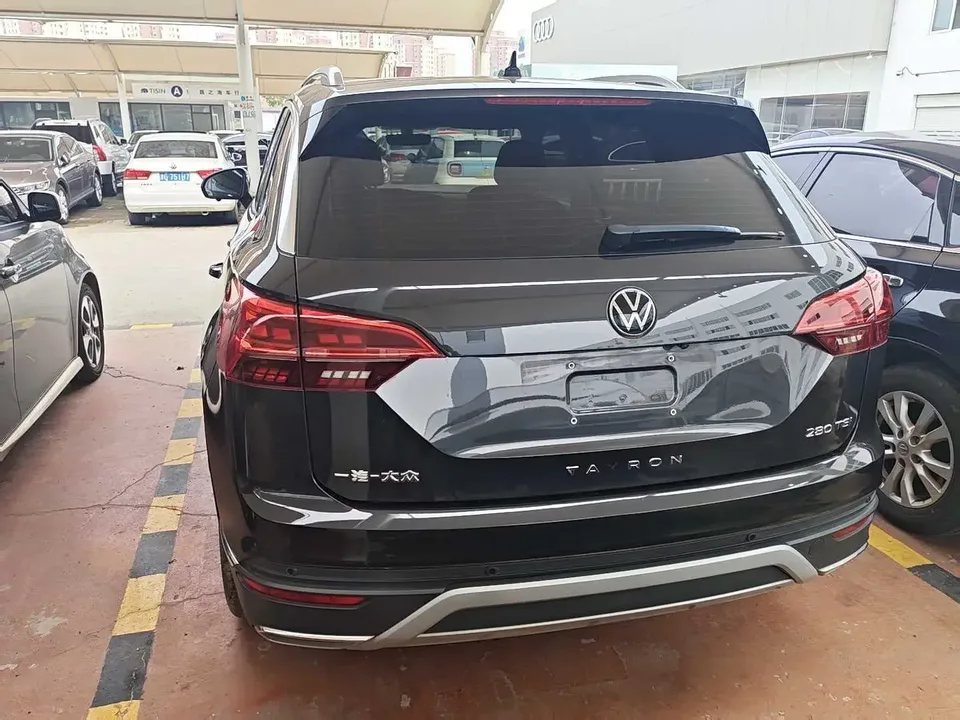 Volkswagen Tayron Tanyue 2022 280TSI 2WD Luxury Smart Edition 2022 — thumbnail 4