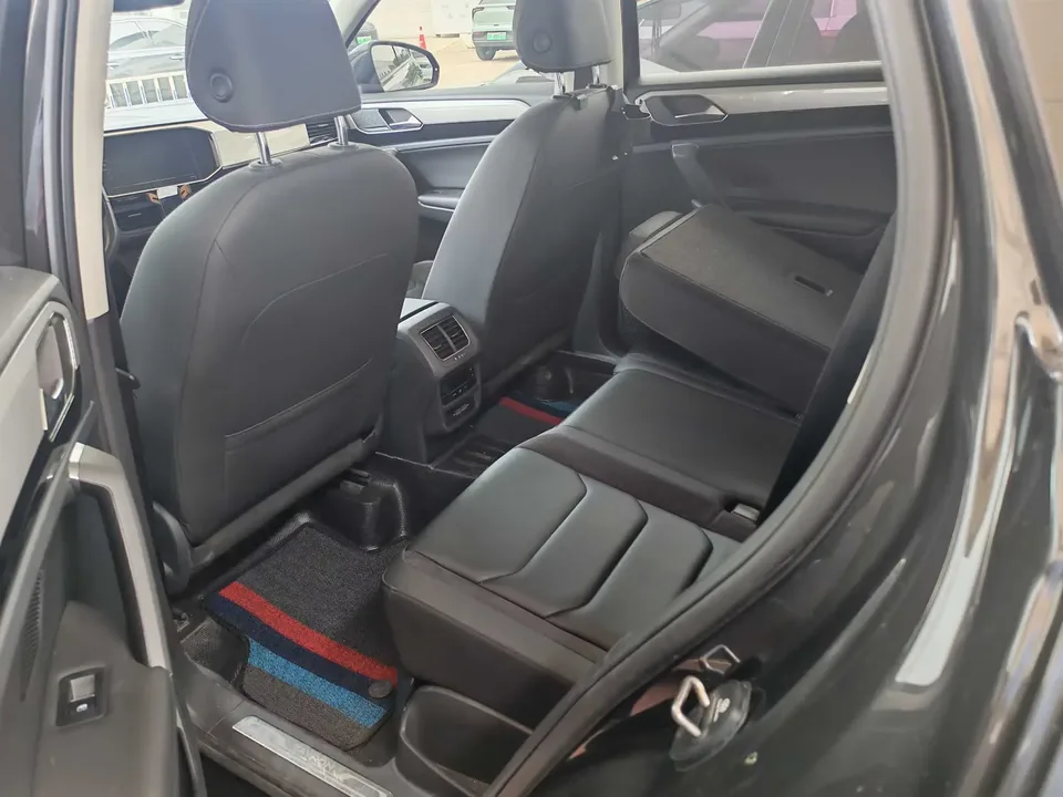 Volkswagen Tayron Tanyue 2022 280TSI 2WD Luxury Smart Edition 2022 — thumbnail 5