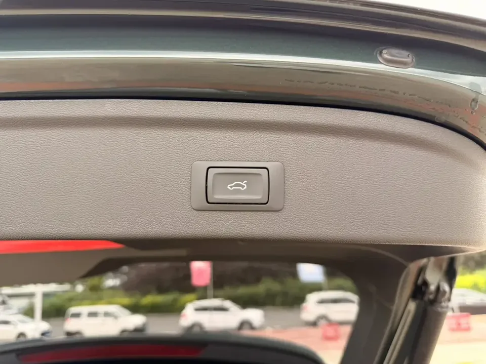 Audi A3 Audi A3 2022 Sportback 35 TFSI Stylish and sporty 2022 — thumbnail 3