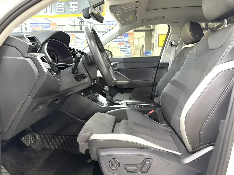 Audi Q3 Audi Q3 2022 35 TFSI Stylish Dynamic 2022 — thumbnail 5