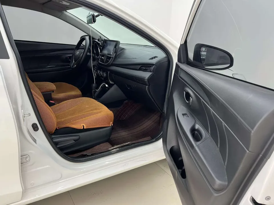 Toyota Vios Vios 2022 1.5L CVT CARE Edition 2023 — thumbnail 3