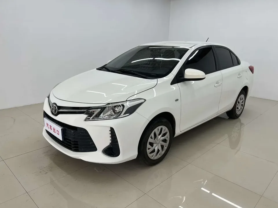 Toyota Vios Vios 2022 1.5L CVT CARE Edition 2023 — photo 1, buy with delivery to Moscow