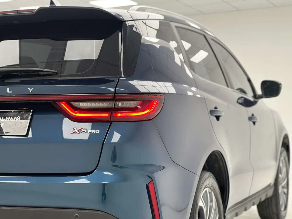 Geely Vision X6 Vision X6 2021 PRO 1.4T Manual Premium 2022 — thumbnail 4