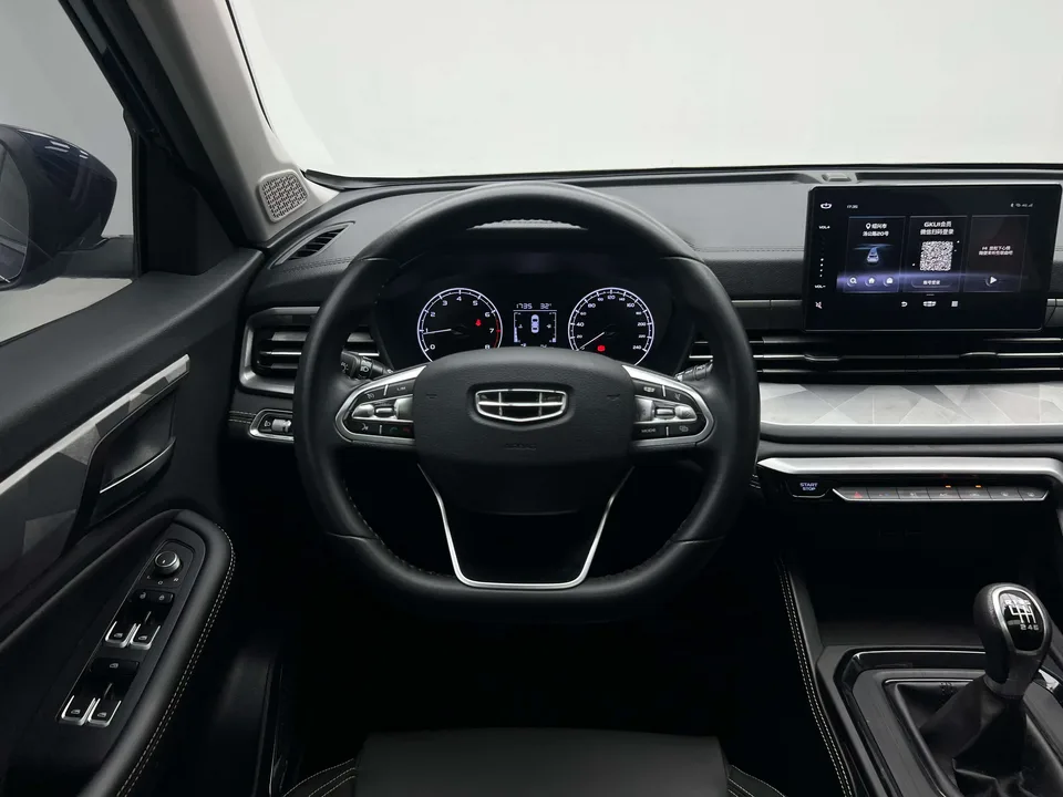 Geely Vision X6 Vision X6 2021 PRO 1.4T Manual Premium 2022 — thumbnail 5