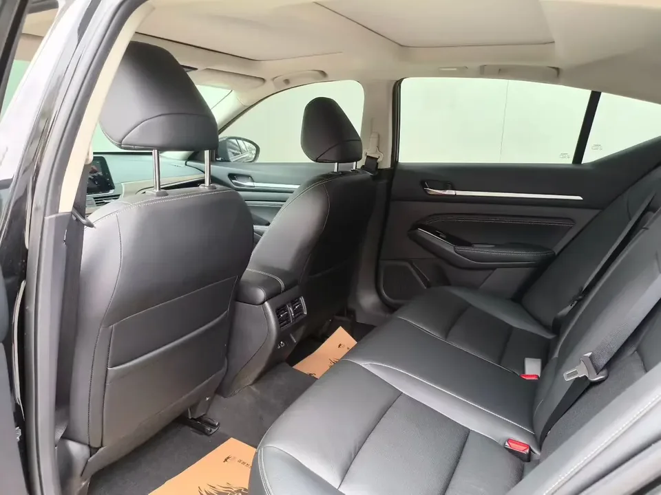Nissan Altima Sound of nature 2021 2.0L XL Comfort Edition 2022 — thumbnail 3