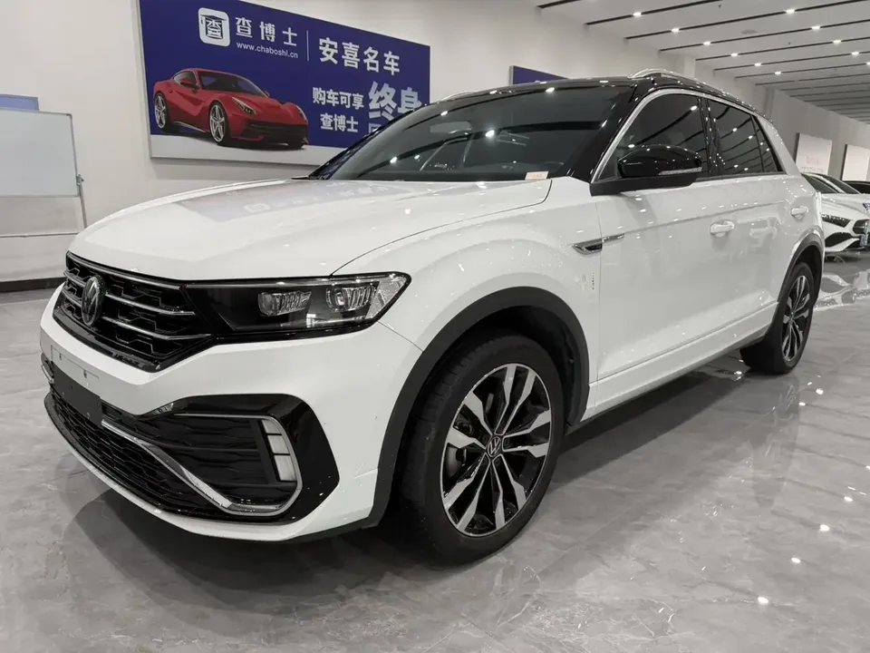 Volkswagen T-Roc TANG 2022 280TSI DSG 2WD R-Line Pro PLUS 2022 — photo 1, buy with delivery to Moscow