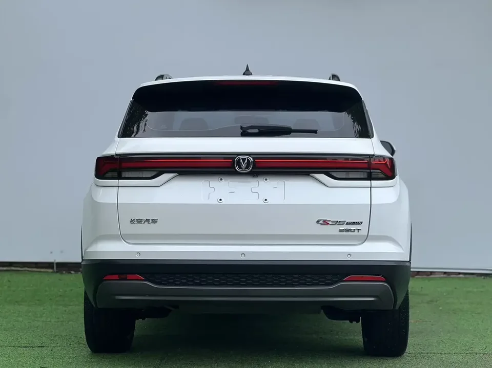 Changan CS35 Plus Changan CS35 PLUS 2023 Enjoyable Edition Blue Whale NE 1.4T DCT Premium Edition 2023 — thumbnail 2