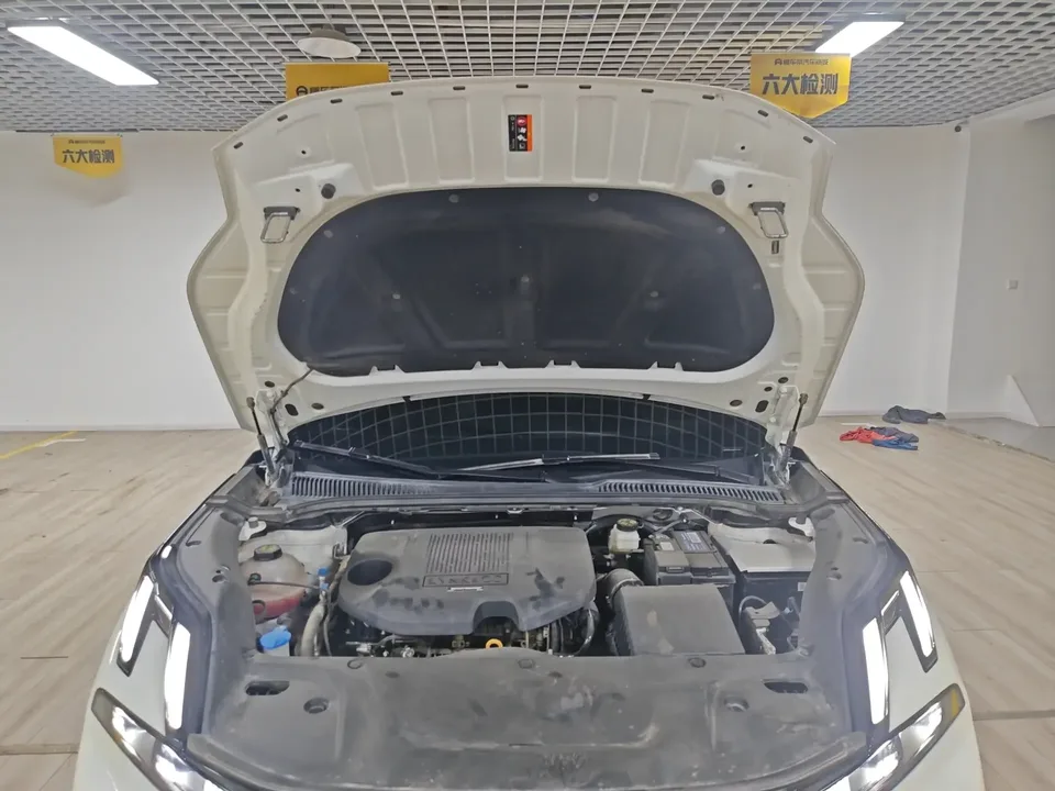 Lynk & Co 06 Lynk & Co 06 2025 Renew 1.5T Pro 2025 — thumbnail 5