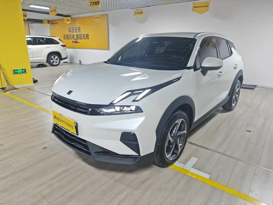 Lynk & Co 06 Lynk & Co 06 2025 Renew 1.5T Pro 2025 — photo 1, buy with delivery to Moscow