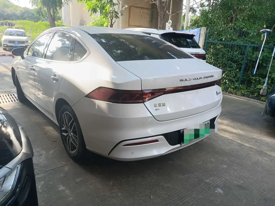 BYD Qin PLUS EV Qin PLUS EV 2021 500KM Luxury 2023 — thumbnail 4
