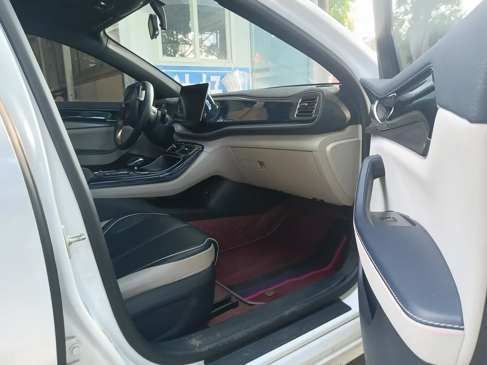 BYD Qin PLUS EV Qin PLUS EV 2021 500KM Luxury 2023 — thumbnail 5