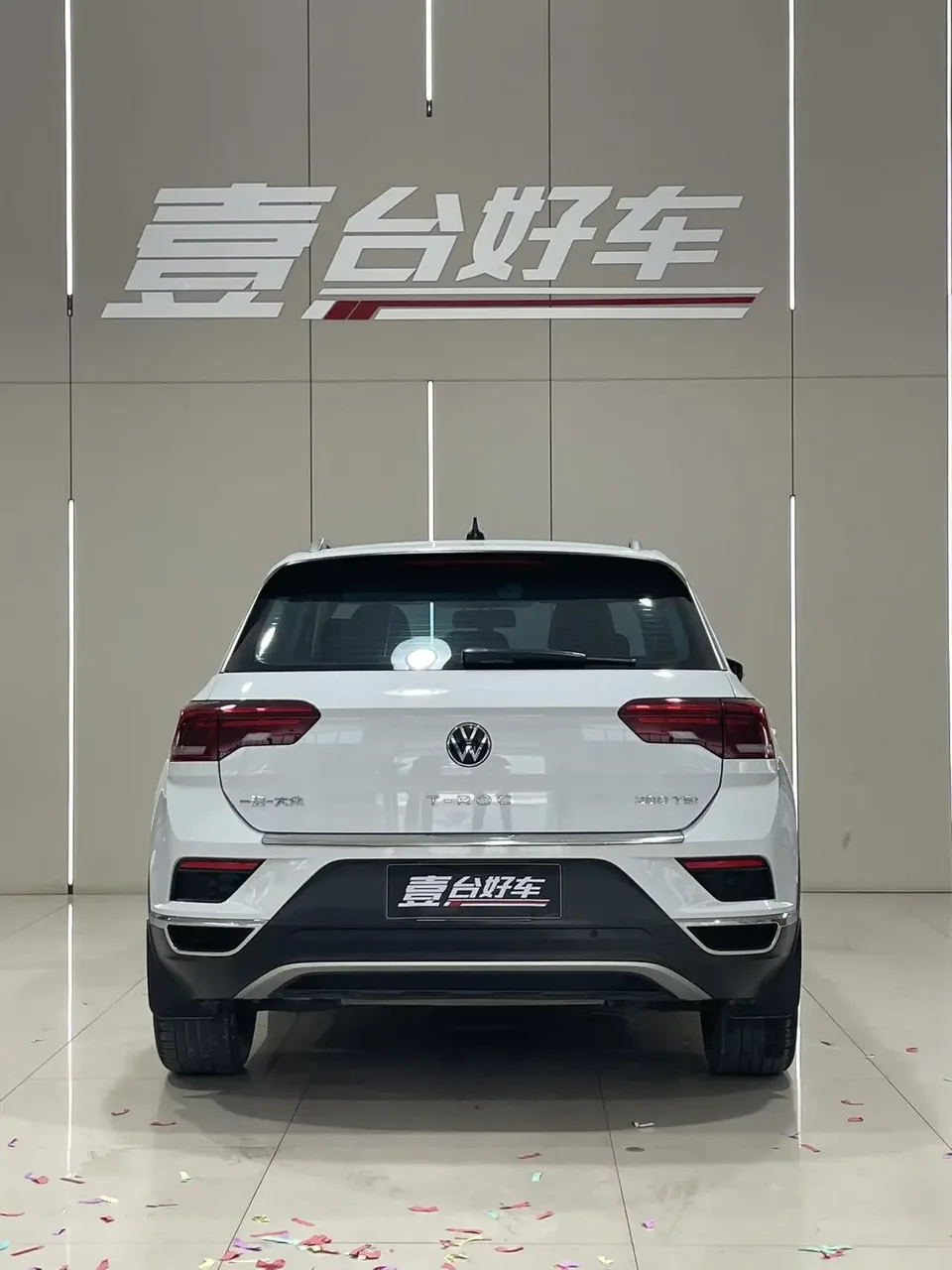 Volkswagen T-Roc TANG 2022 280TSI DSG 2WD Comfort PLUS 2022 — thumbnail 2