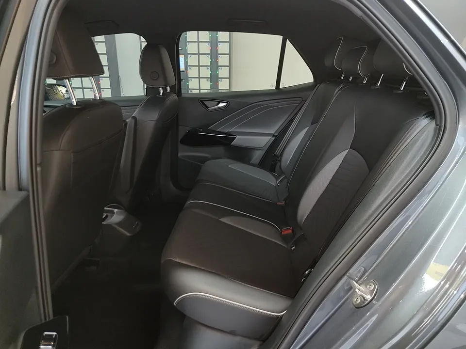 Volkswagen ID.3 Volkswagen ID.3 2024 Pure Smart Edition 2024 — thumbnail 3