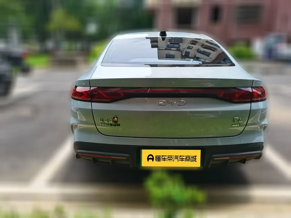 BYD Qin L DM Qin L DM 2025 DM-i 80KM Intelligent Driving Edition 2025 — миниатюра 2
