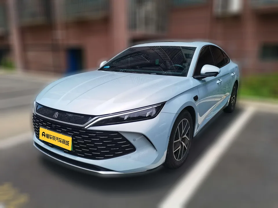 BYD Qin L DM Qin L DM 2025 DM-i 80KM Intelligent Driving Edition 2025 — фото 1, купить с доставкой в Москву