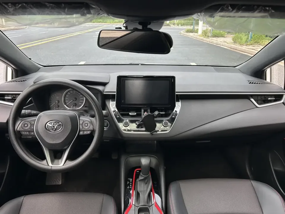 Toyota Levin Lei Ling 2022 185T CVT Sports Edition 2022 — thumbnail 5