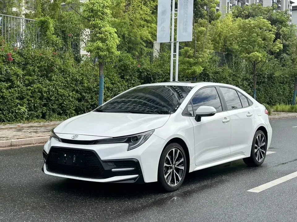 Toyota Levin Lei Ling 2022 185T CVT Sports Edition 2022 — photo 1, buy with delivery to Moscow