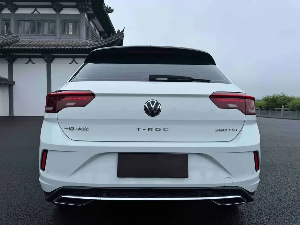 Volkswagen T-Roc TANG 2021 280TSI DSG 2WD R-Line Pro Smart Edition 2022 — thumbnail 2